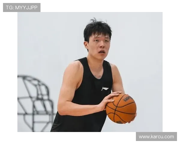 中国男篮人员困境引关注 球迷担忧杨瀚森能否回归赛场